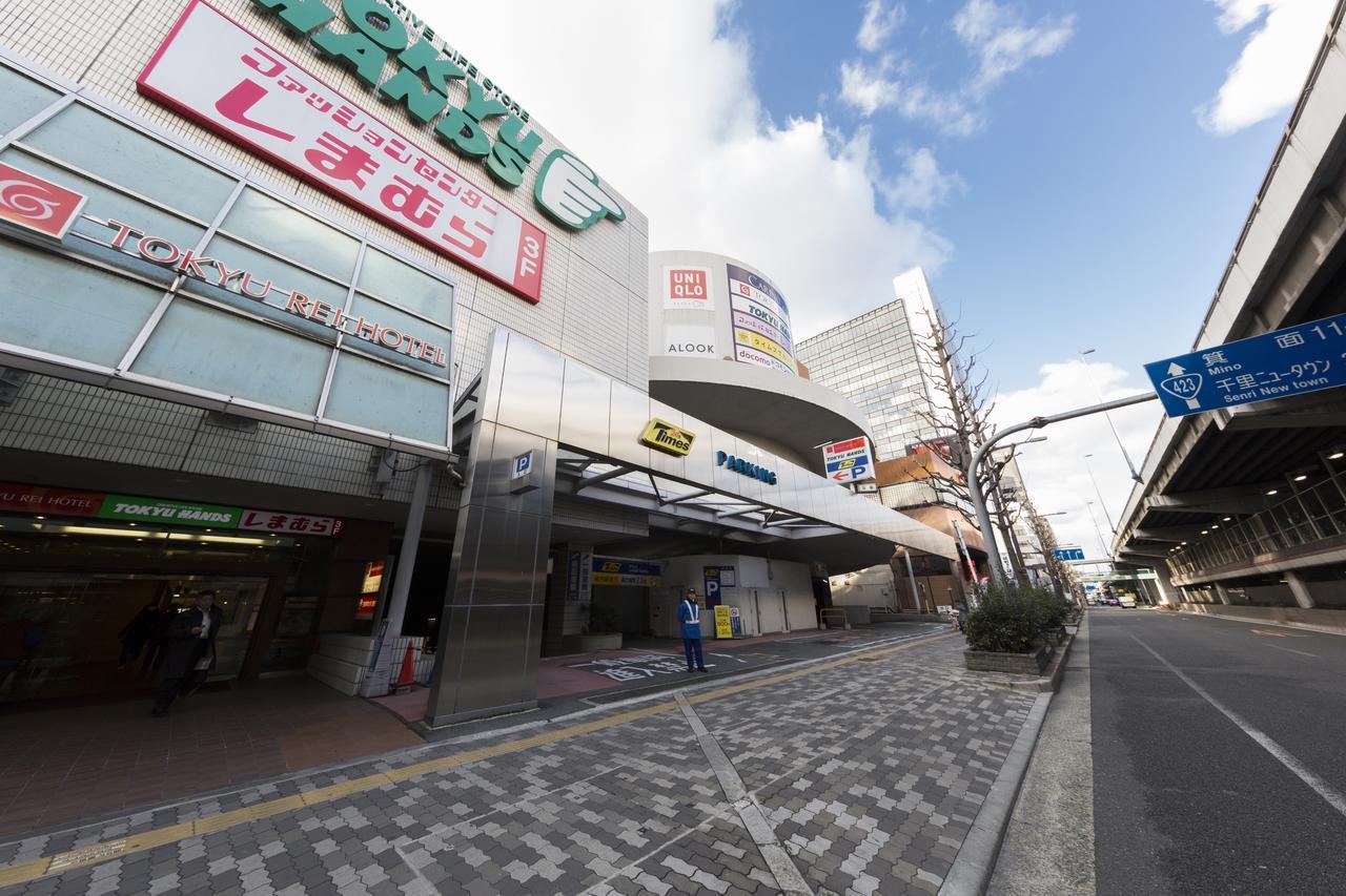 Shin Osaka Esaka Tokyu REI Hotel Suita Exterior foto